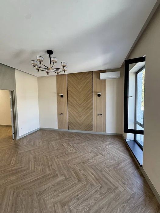 Сдается ШИКАРНЫЙ СВЕТЛЫЙ Евро дом в Мирабадском районе ( н1027 )