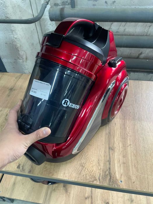 Продам пылесос REBUS