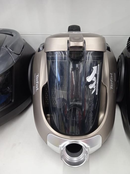 Продам новый пылесос Tefal TW3786RA