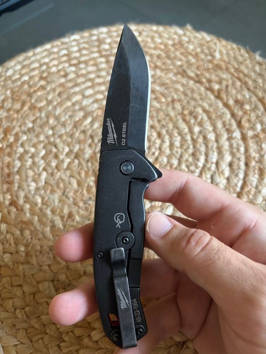 Нож Milwaukee Hardline D2