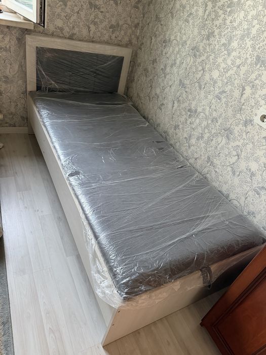 Продам кровать односпальная