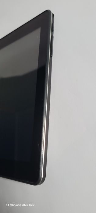 Tabletă Allviev H1003 cu cartelă sim/card microSD/wifi.