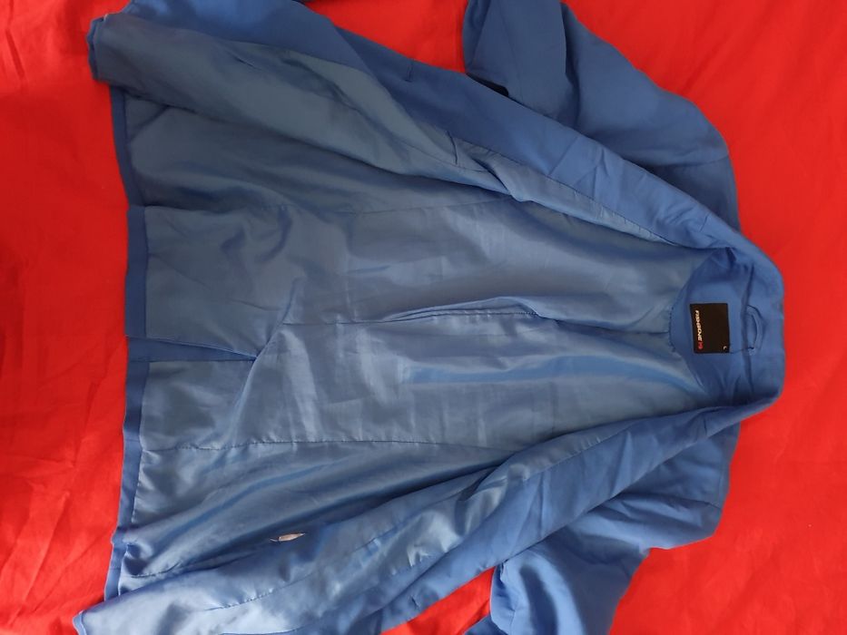 Синьо сако размер Л