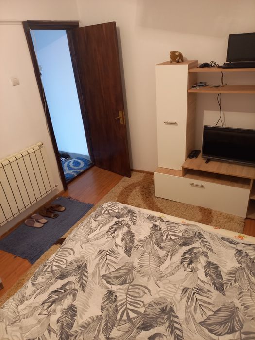 Vând garsoniera conf 1