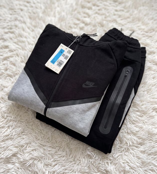 Trening Nike Tech Negru Gri - Calitate Premium