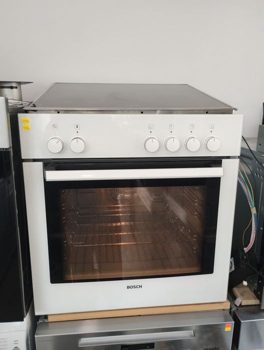 Фурна с плот BOSCH Maxi