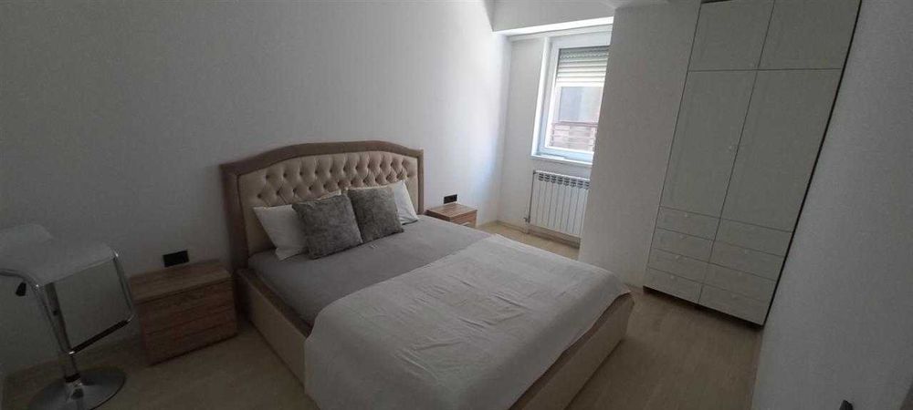 Дава се под наем Тристаен апартамент в Бургас, Меден рудник - зона А - 80 кв.м за 229.5 € - Снимка #4