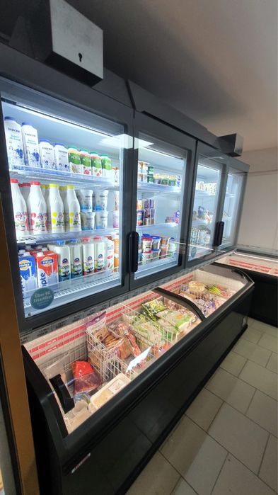 Vitrină frigorifică AHT Kinley + lada AHT Miami LED