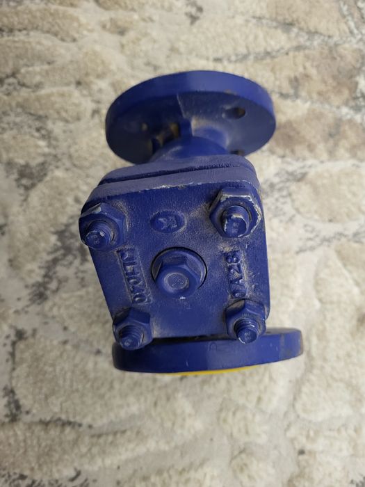 Продаю фильтр воды