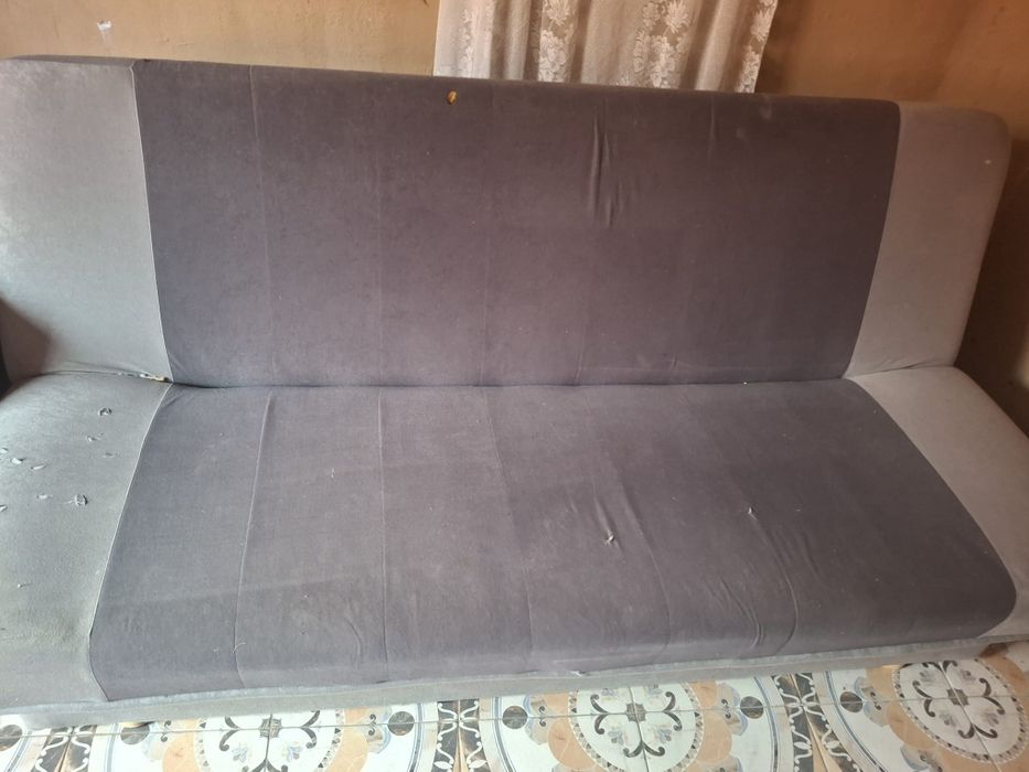 Canapea extensibilă