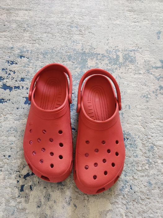 Кроксы  караловые