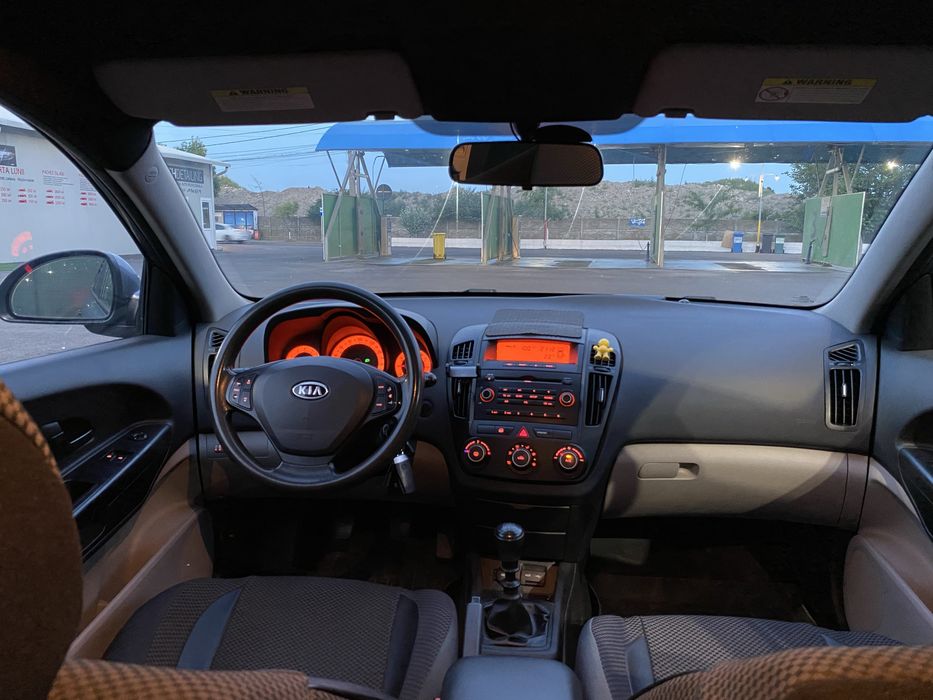 Kia Ceed 2009 1.4 Benzina