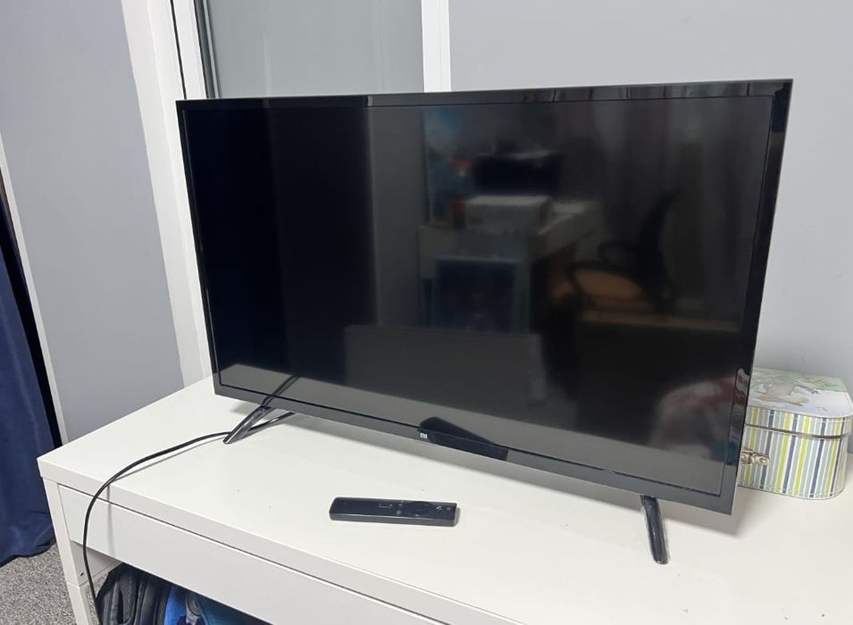 Продам телевизор НЕ смарт.