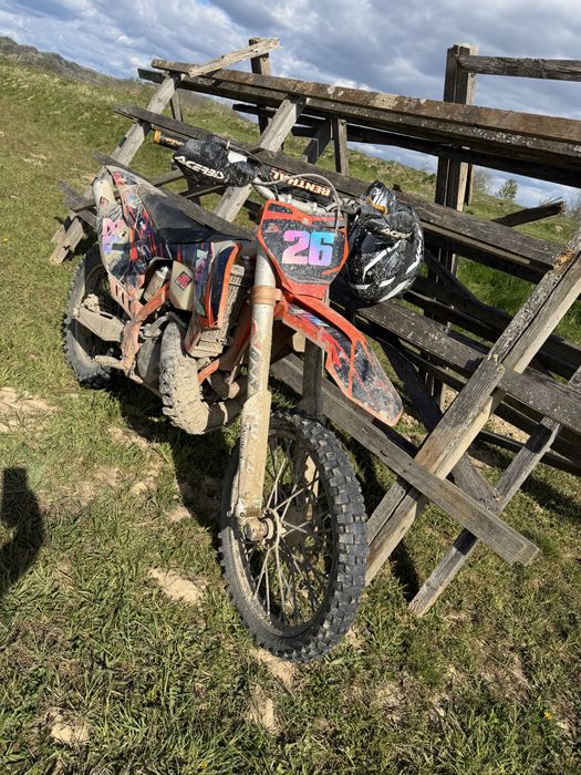 KTM 300