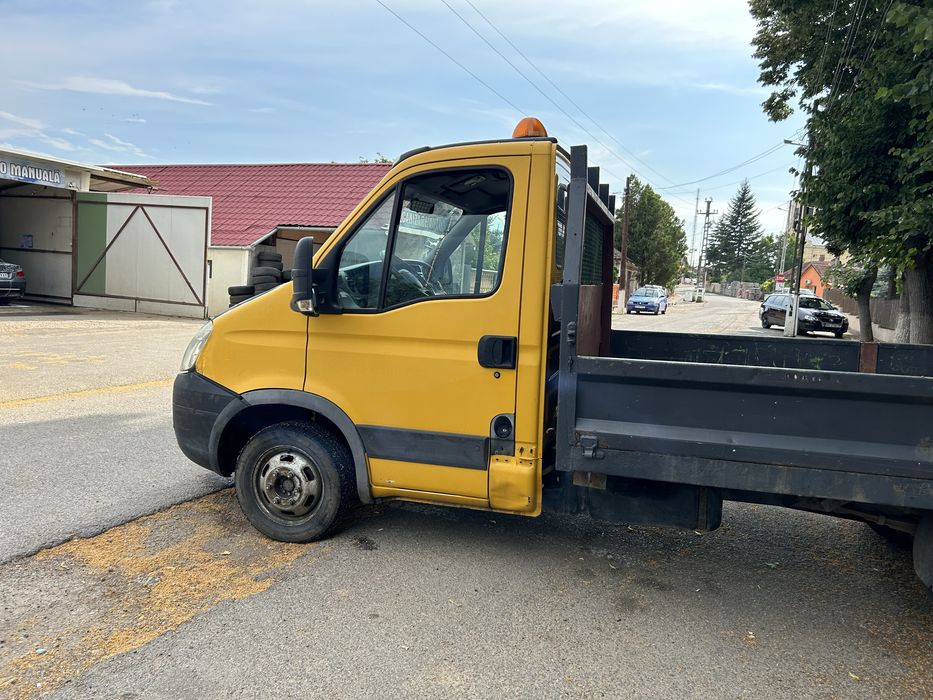 Vand sau schimb iveco daily 35c12