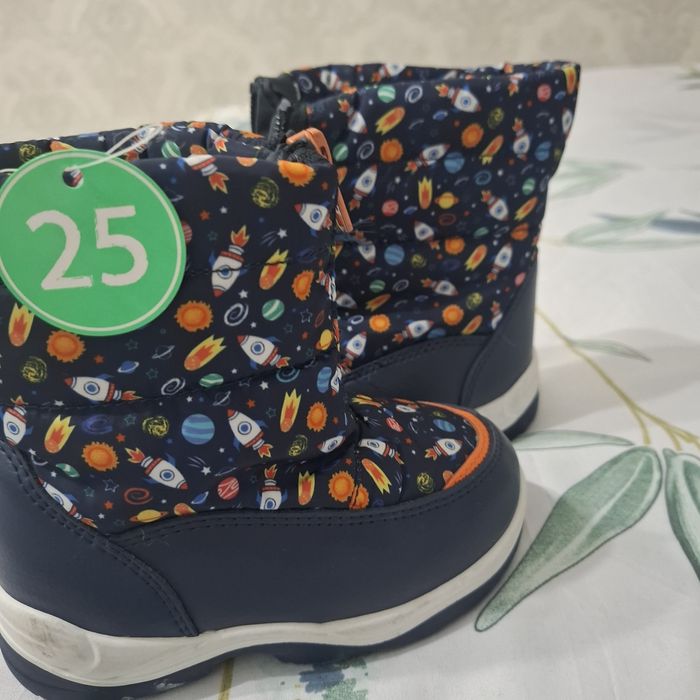 Сапожки  детский  новый с этикеткой