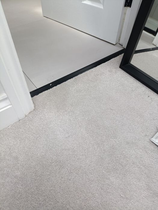 Поправяне - Ремонт на меки мокети