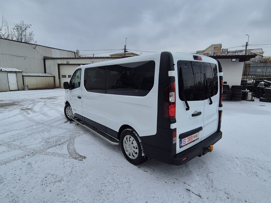 Renault Trafic 9locuri  extralung 125cp  posibilitate 3luni nr ro