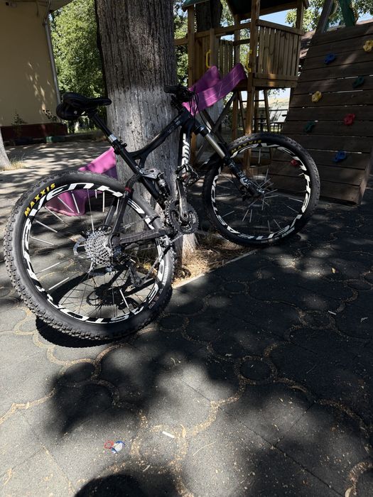 Bicicleta xc full carbon bmc