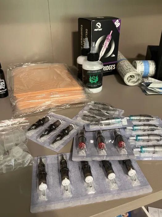 Kit tatuaj set complet de tatuat 300lei