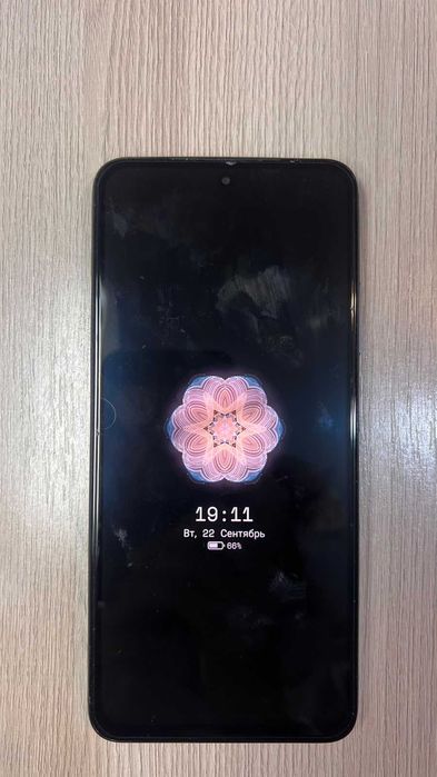 Продам рабочий Xiaomi Redmi Note 11, экран без царапин