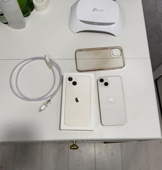 Продам Iphone 13