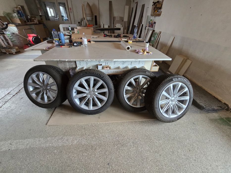Jante Audi 235/50/19 michelin pilot alpin