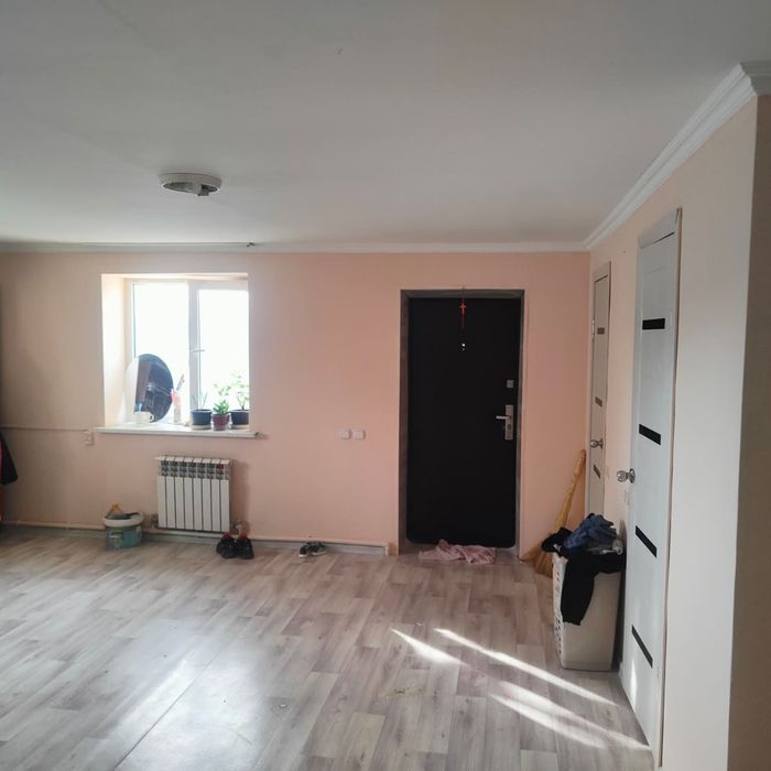Срочно продается большой дом