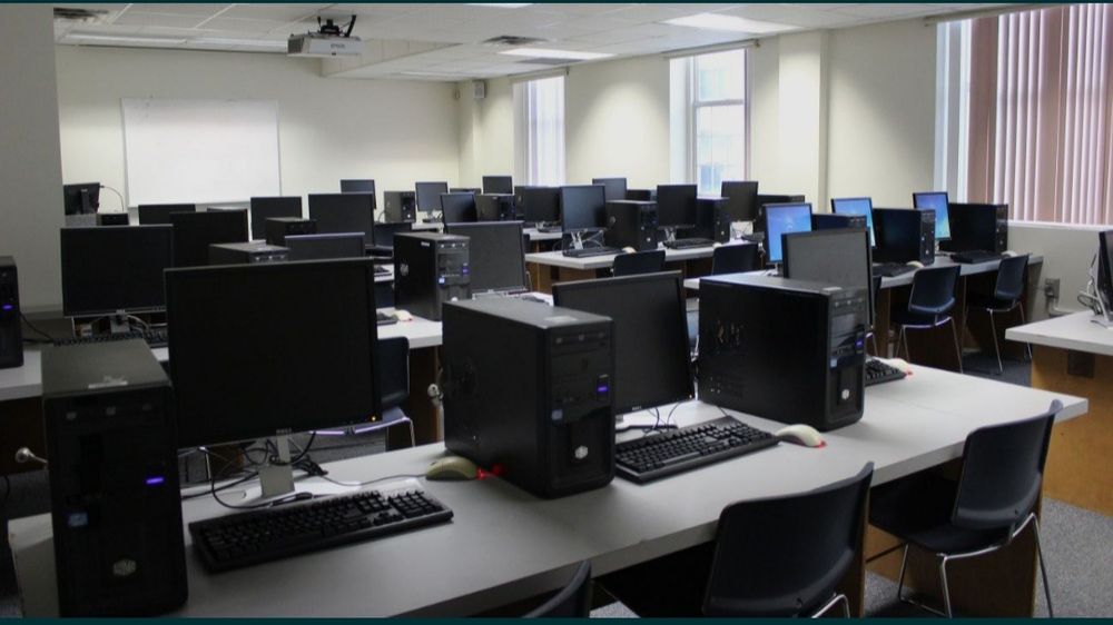 Аренда ноутбука,офисные компьютеры,прокат,игры