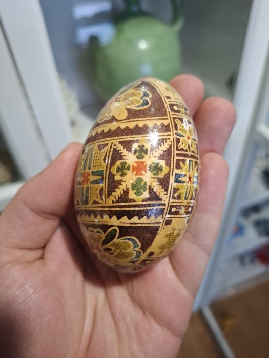 Oua pictate de Paste hutule si bucovina