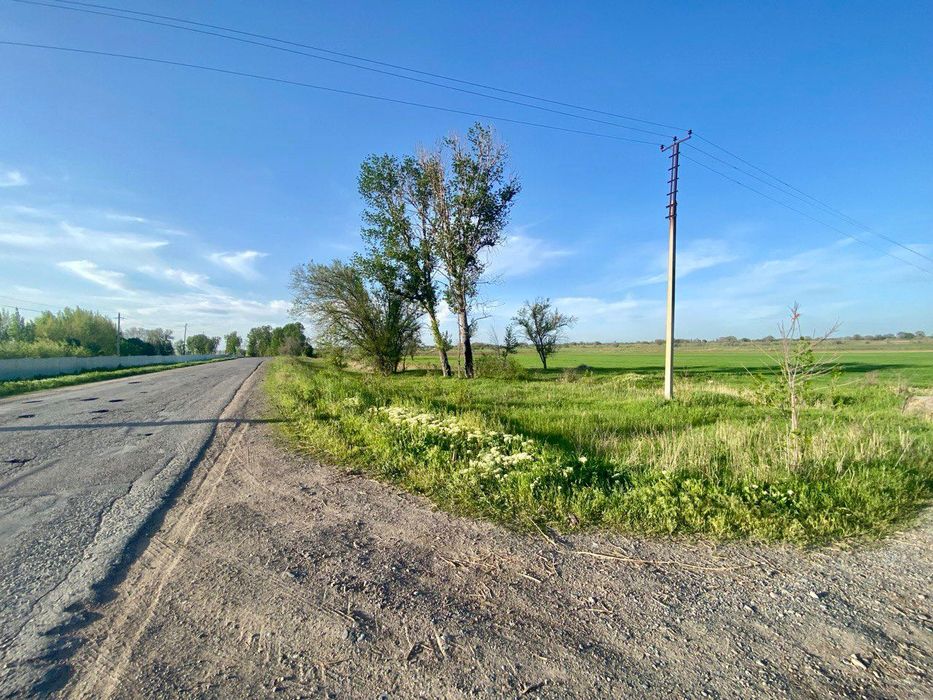 Продаются участки ЛПХ/ИЖС по 5 соток в селе Байтерек