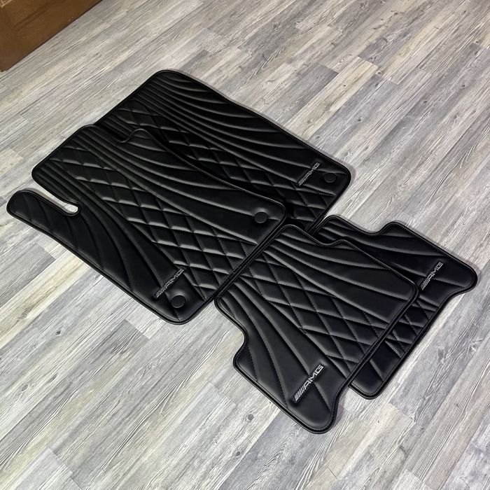 Оригинальные коврики на Mercedes