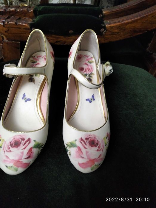 срочно продам тахту диван