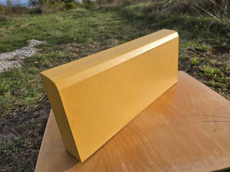 Бордюри от бетон