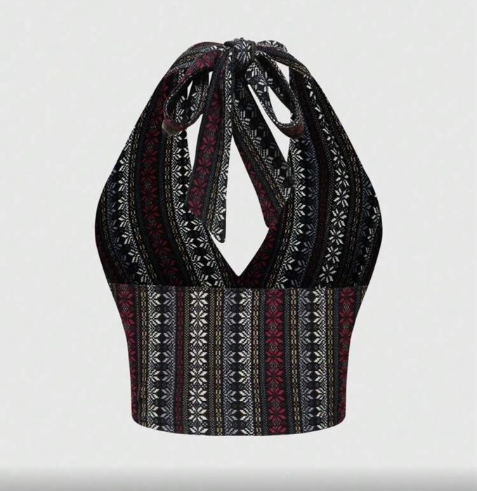 Летен топ с гол гръб