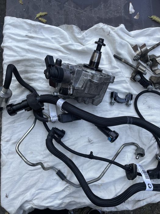 Injectie injectoare pompa inalte BMW F30 F31 f34 F36 E84 F20 318D 316D