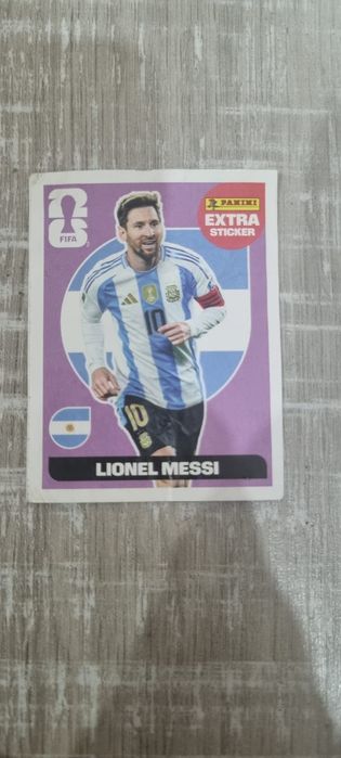 Vând extra sticker messi