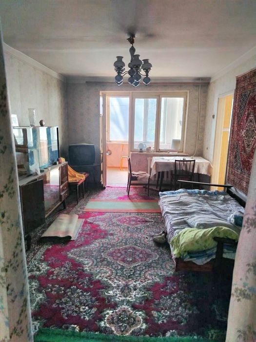 Продаётся Чиланзар 9 3/3/4 Кирпич.