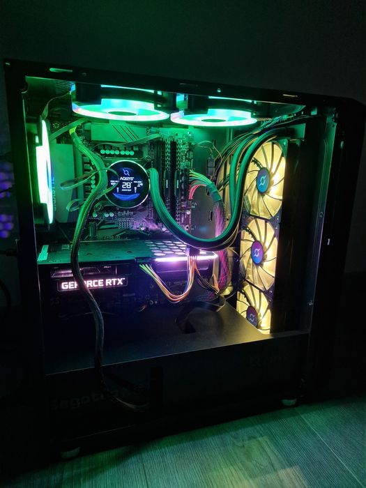 PC i5 10600kf, 16 GB RAM, RTX 3060 TI