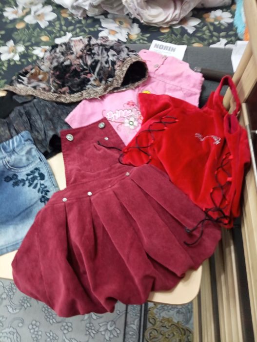 Продаю вещи на девочку