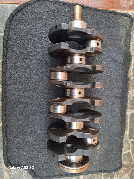 Распредвалы Рапид 1.6. Каленвал