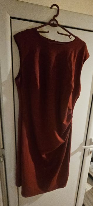 Нова червена рокля H&M