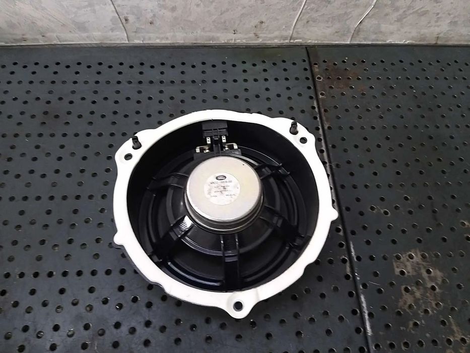 Boxa audio dreapta spate land rover range rover evoque 2 l551 k8d218808bb