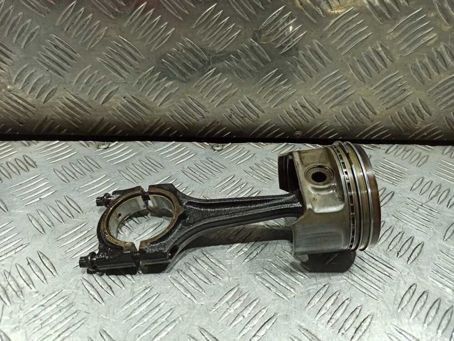 шатун с поршнем опель