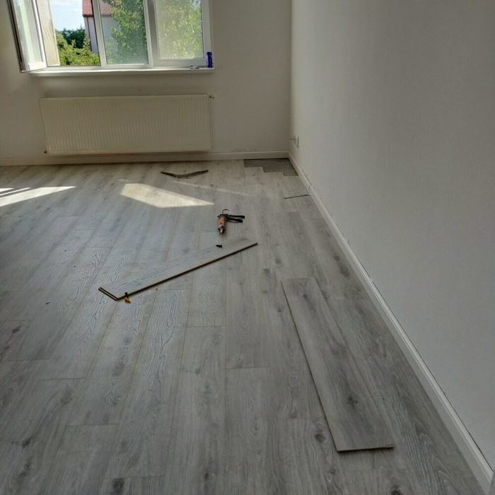 Raschetat/Montat Parchet