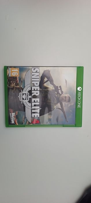 Vând Sniper Elite 4  Xbox one