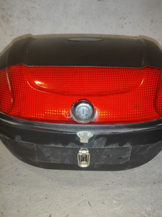 Багажник для мото