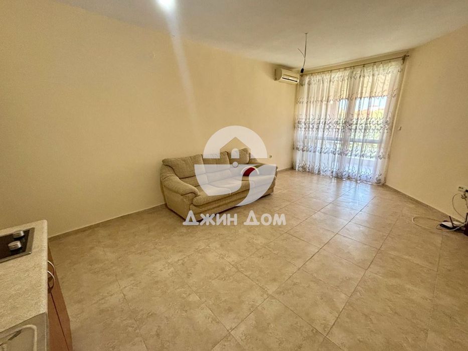 Продава се Тристаен апартамент в с. Равда, Област Бургас - 66 кв.м за 1182 €/кв.м - Снимка #2