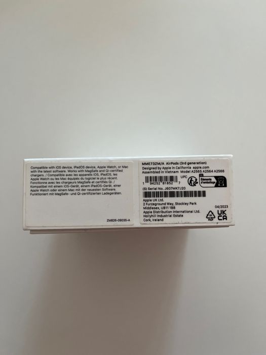 Продавам слушалки AirPods 3