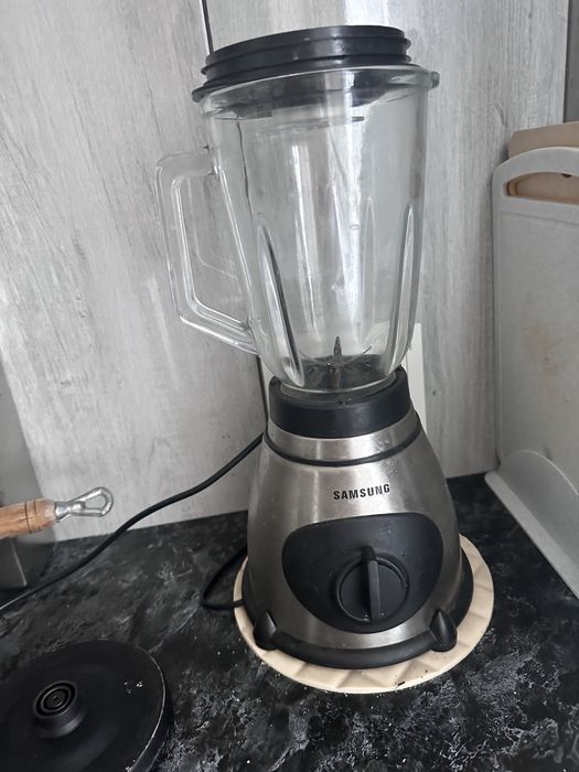Продам Блендор «Самсунг»